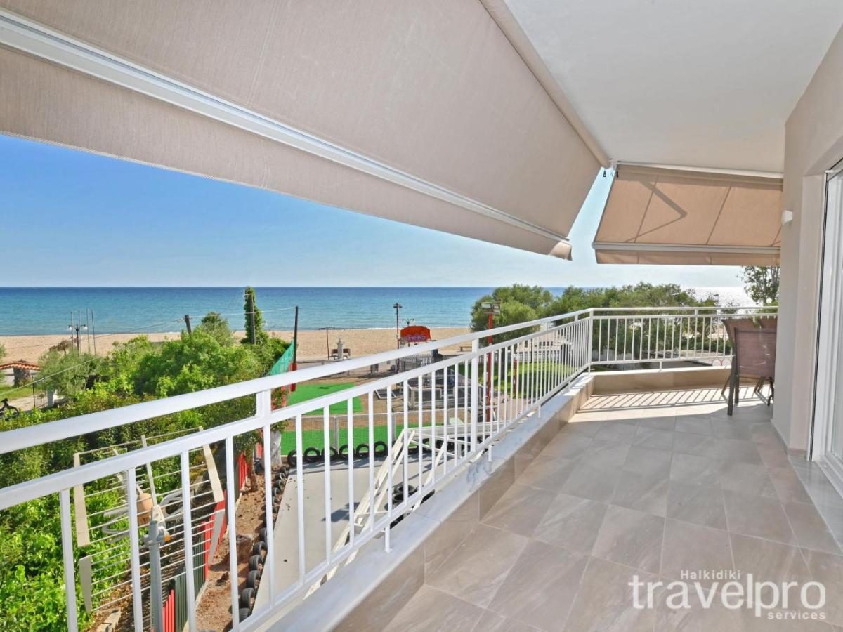 Sabbia Apartments Seafront By Rentalspro Services - Nea Moudania Halkidiki Ngoại thất bức ảnh
