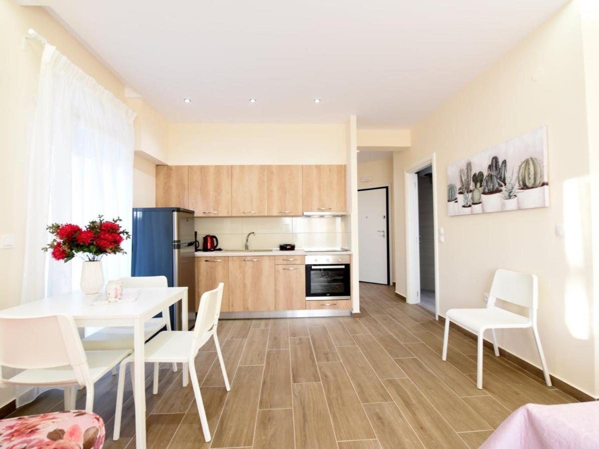 Sabbia Apartments Seafront By Rentalspro Services - Nea Moudania Halkidiki Ngoại thất bức ảnh