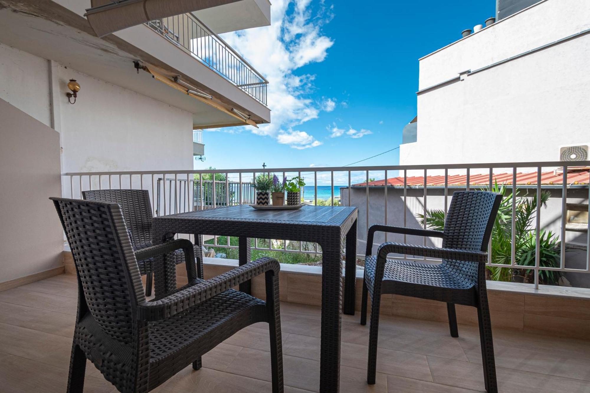 Sabbia Apartments Seafront By Rentalspro Services - Nea Moudania Halkidiki Ngoại thất bức ảnh